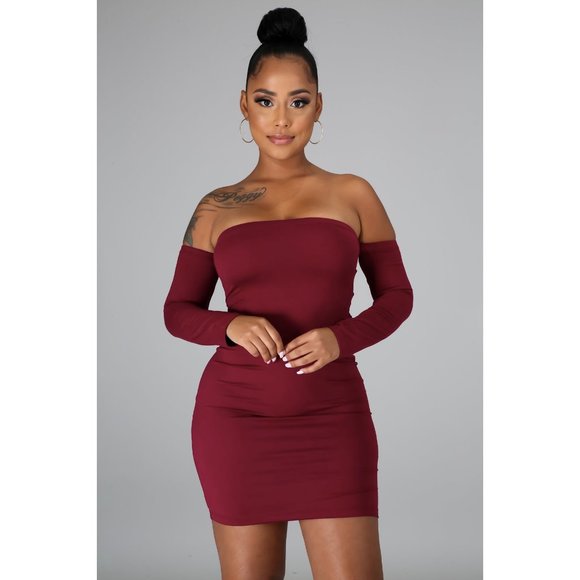 Burgundy Off Shoulder Lace Up Bodycon Dress - Picture 3 of 5